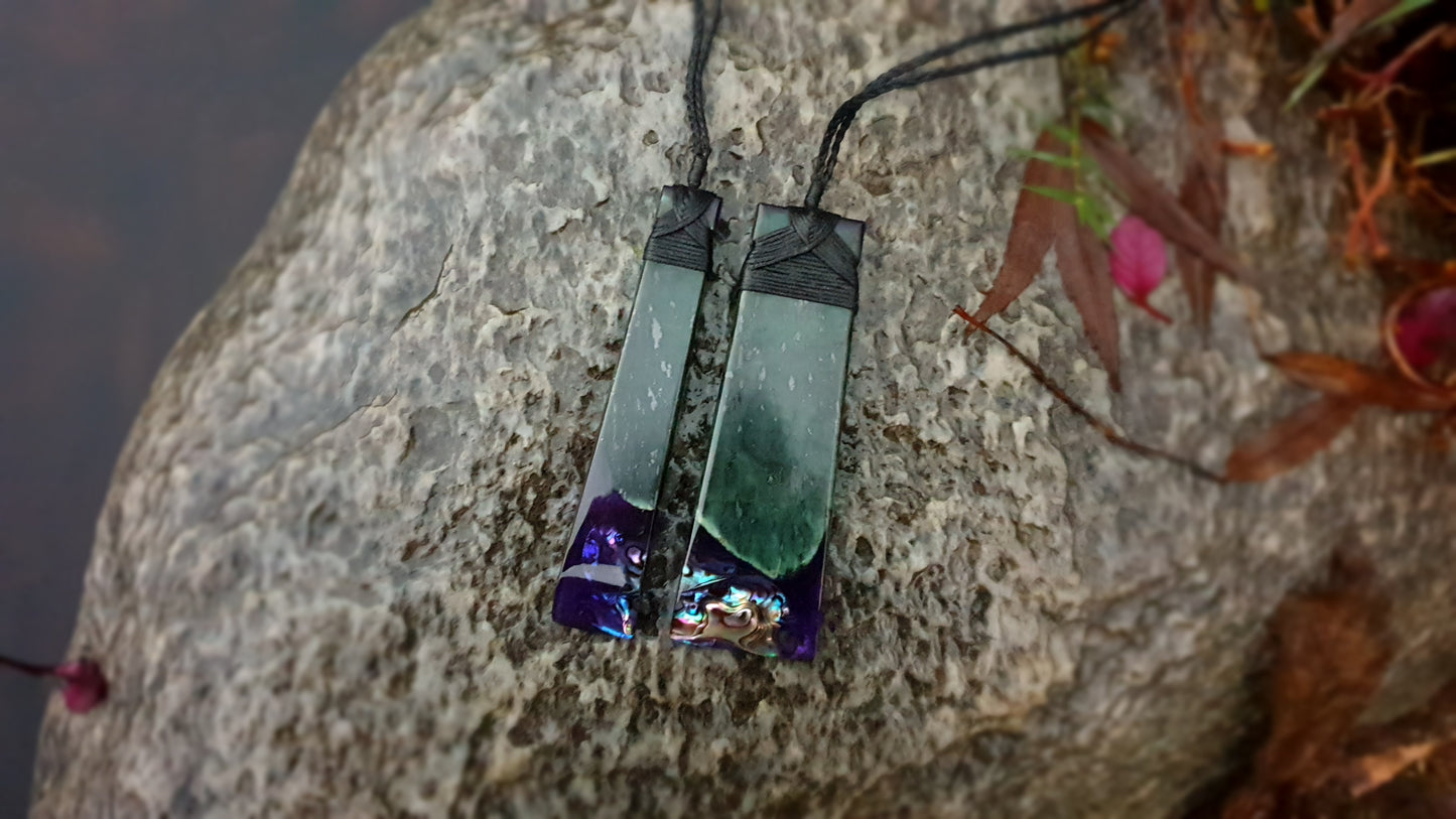 Large Pounamu Paua and Epoxy Resin Toki (Set)