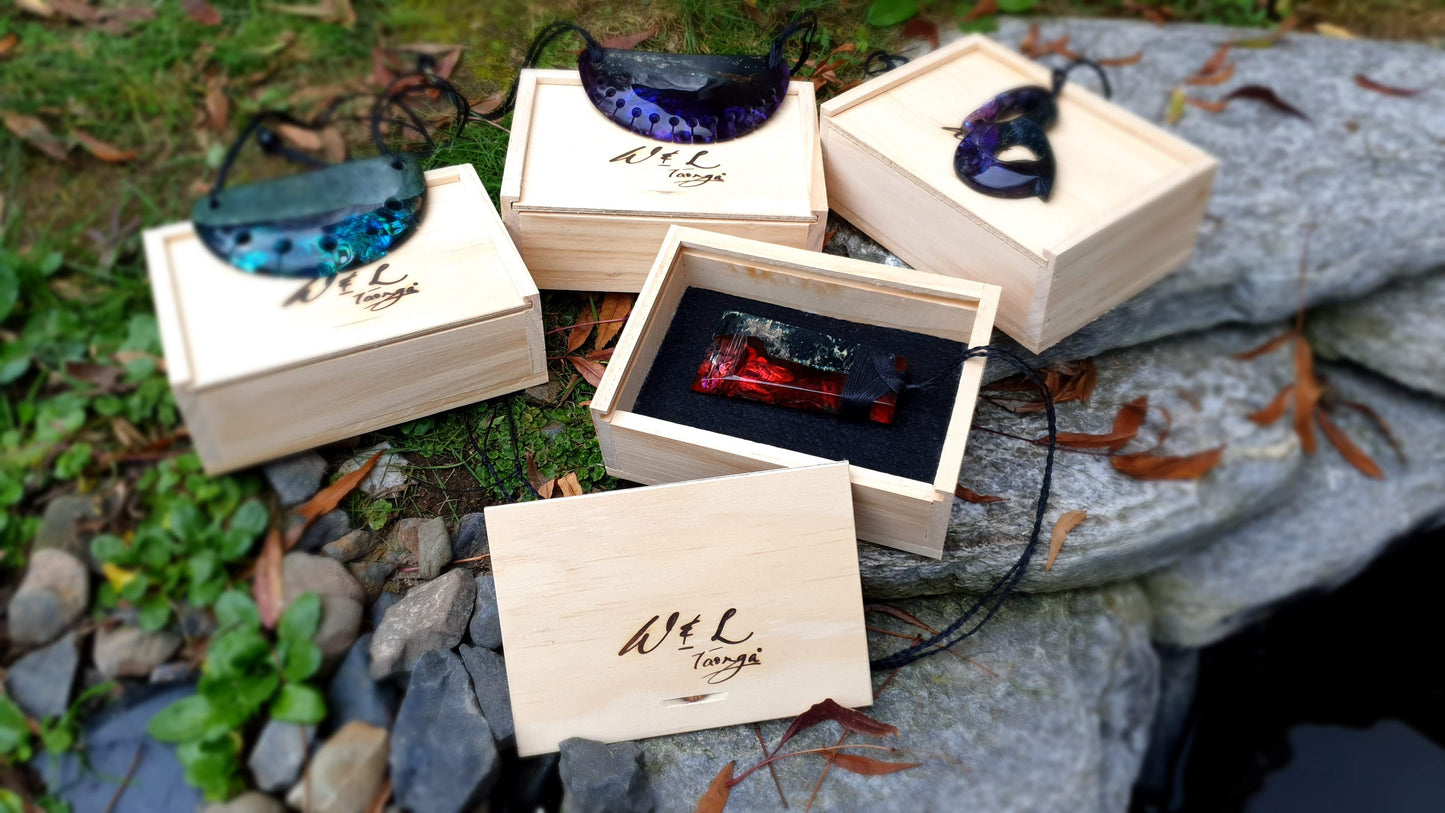 Add a W&L Taonga® Wooden Gift Box
